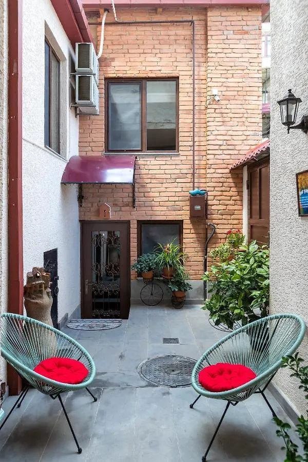 4 Keys Apartamento Tbilisi