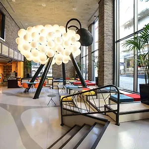 Ibis Styles Tbilisi Center מלון